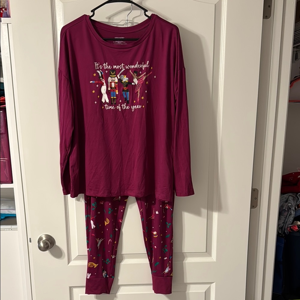Nutcracker print Purple Pajamas Set with Long Sleeves and Matching Pants